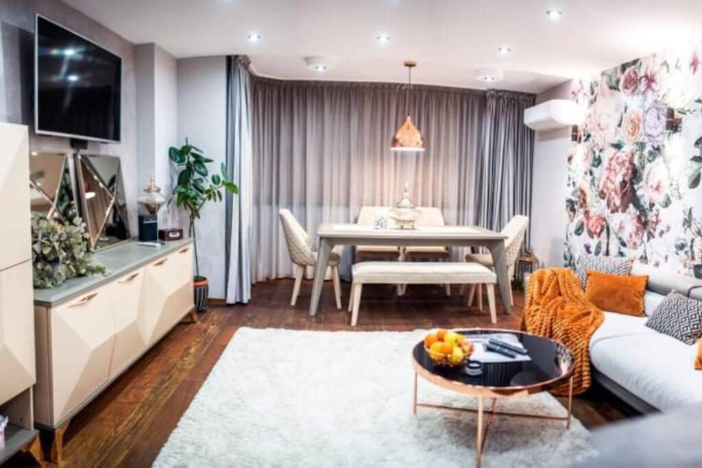 A&K Cozy Art Studio 1 Варна Экстерьер фото